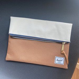 Herschel Mini Purse (Brand New)